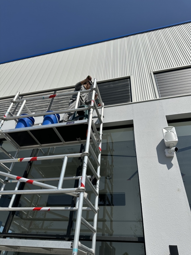 台中北屯游泳學院裝潢細清