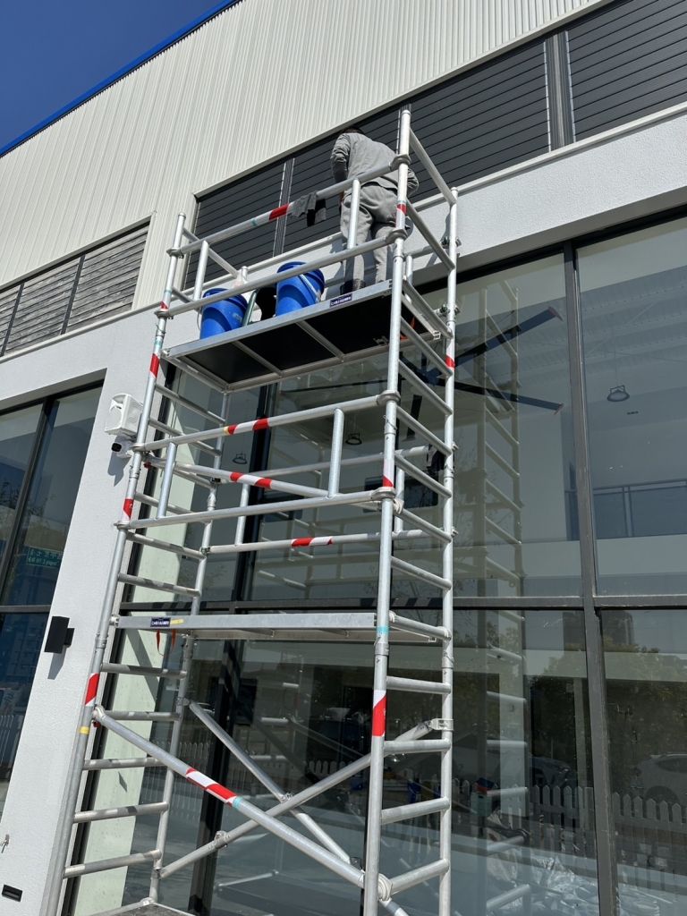 台中北屯游泳學院裝潢細清