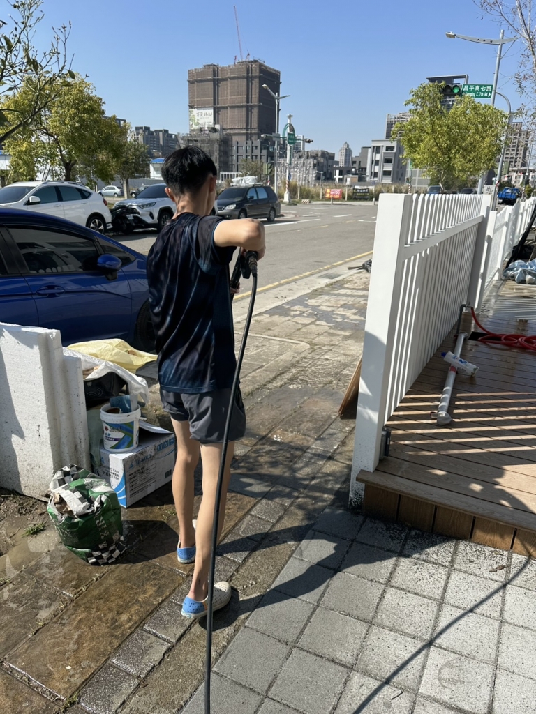 台中北屯游泳學院裝潢細清