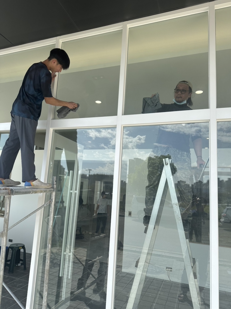 台中北屯游泳學院裝潢細清