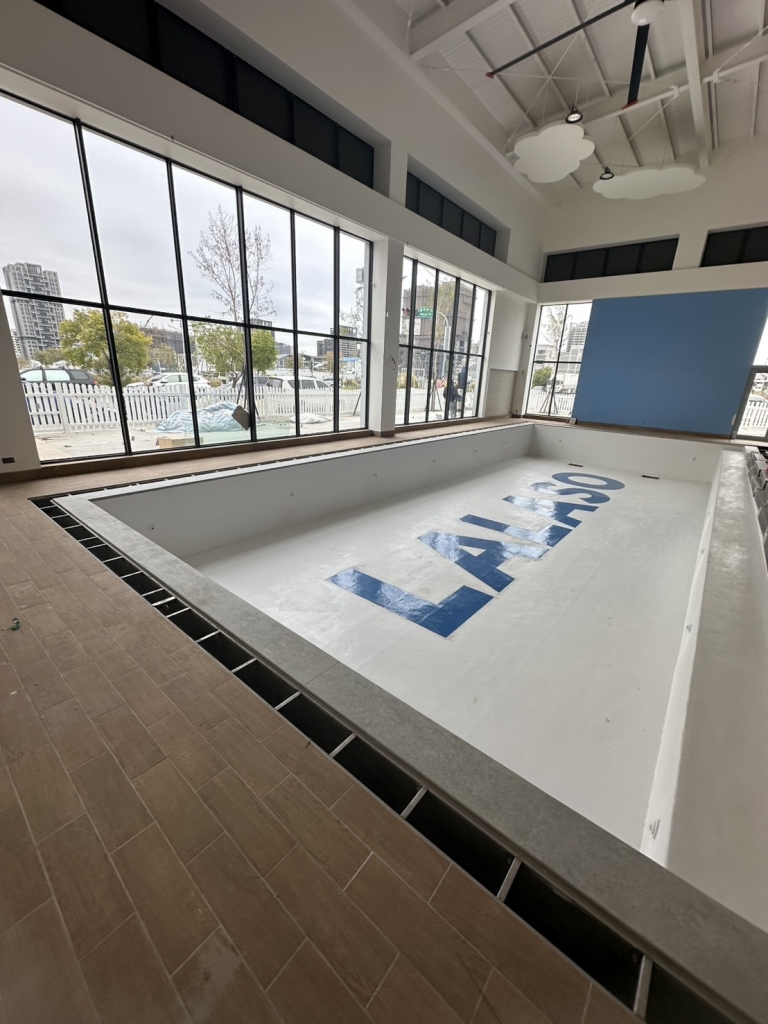 台中北屯游泳學院裝潢細清