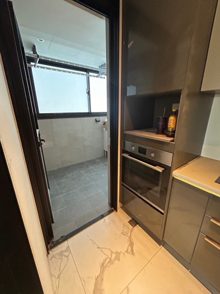 台中住宅裝潢後細清