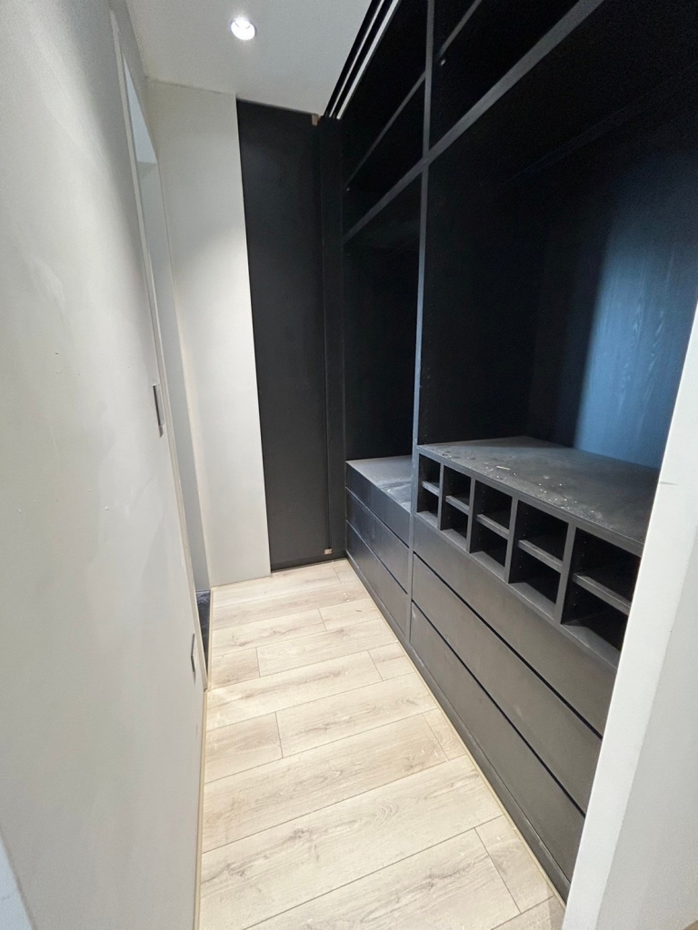 台中住宅裝潢後細清