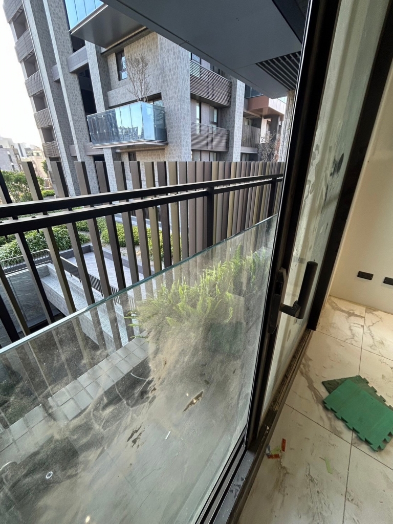 台中住宅裝潢後細清