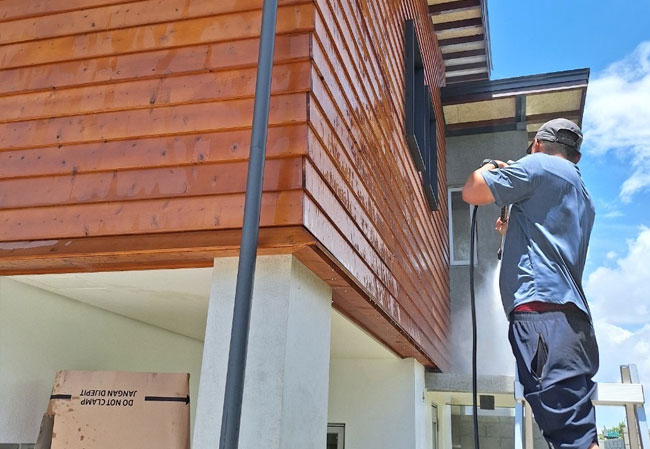 外牆與特殊材質清洗